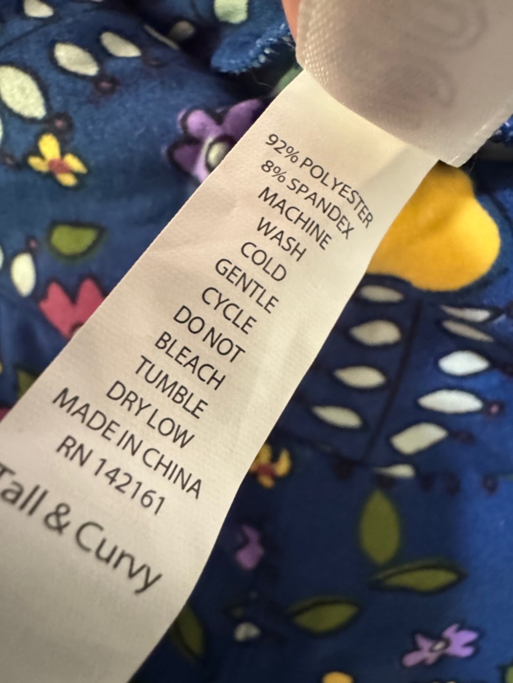 Worn once LuLaRoe TC Floral Leggings in Navy Blue spring & summer floral print - Picture 6 of 9